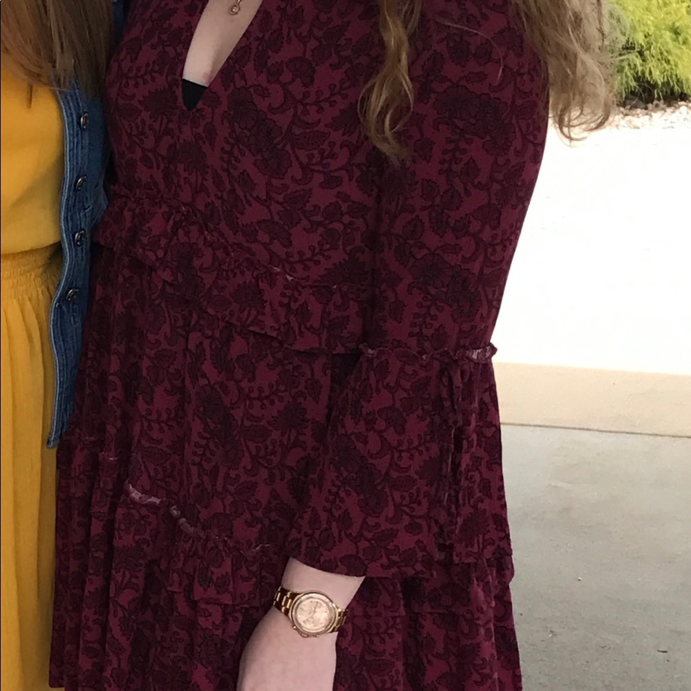 AE SUPER CUTE DRESS!! - Picture 2 of 6